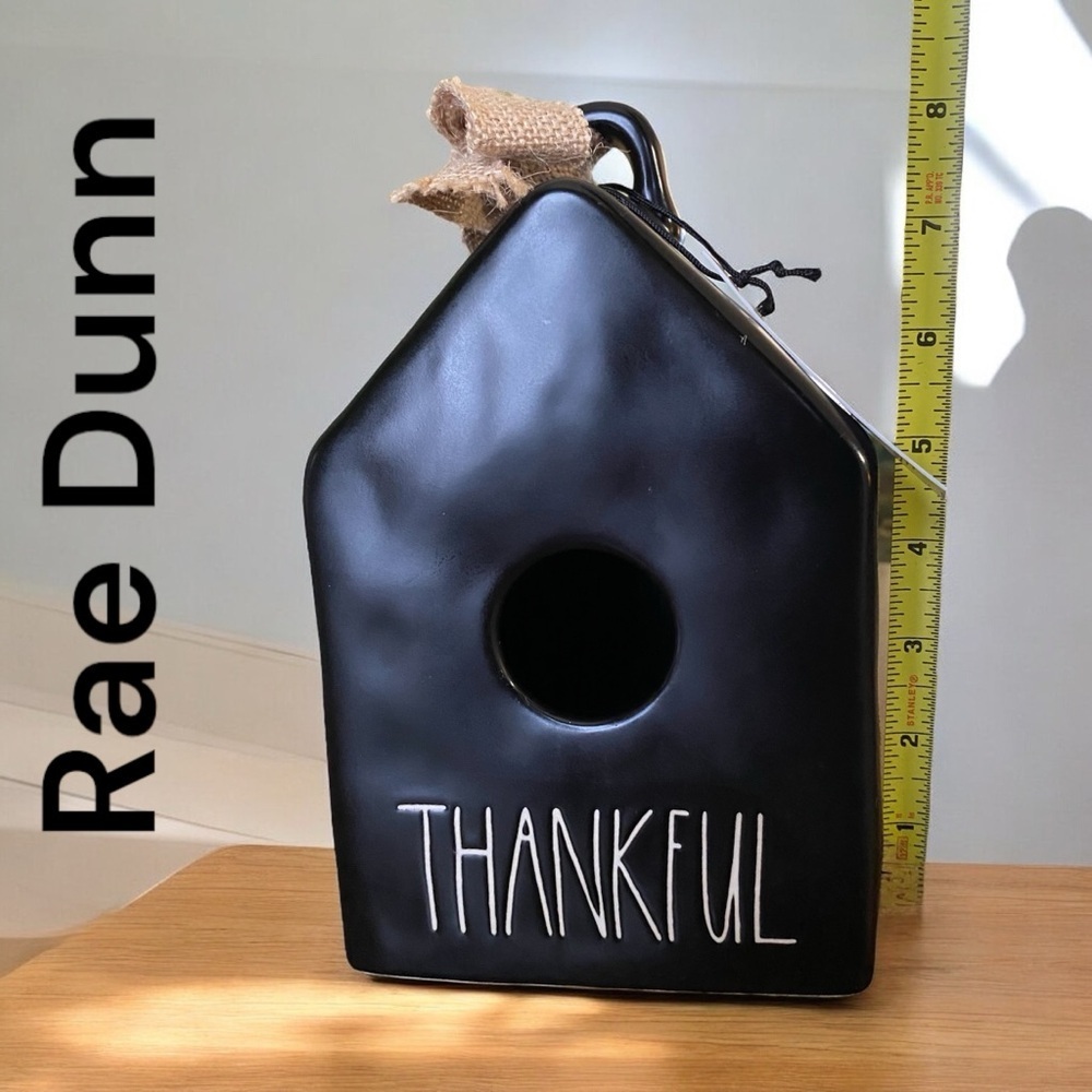 RAE DUNN-NWT “Thankful” birdhouse artisan collection. Burlap bow. 5”x8.5”x5” New